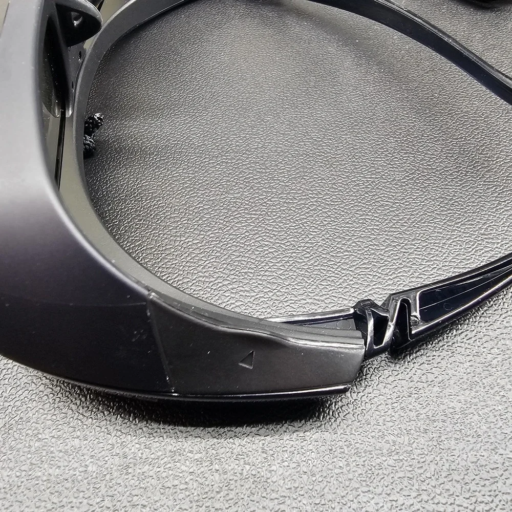 2 SONY 3D Glasses Black HU099FS w Dust Jacket Drawstring Cases DVD Not Included